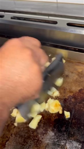 Our Most popular meal!! Gorgeous George Breakfast Lunch any time of the day. | Joe's Garage