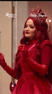 OFFICIAL TRAILER DESCENDENTS WICKED WONDERLAND ♥️🎩🕛 ‪@Disney‬