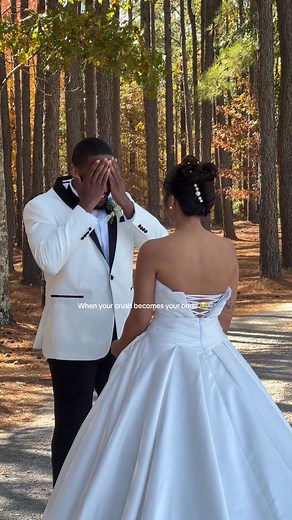 3.1K views · 41 reactions | i love love! watching my little sister become a bride <3 #wedding #bride #firstlook #groom #bridalgown #groomandbride | Confessions of a Pastor's kid | Facebook
