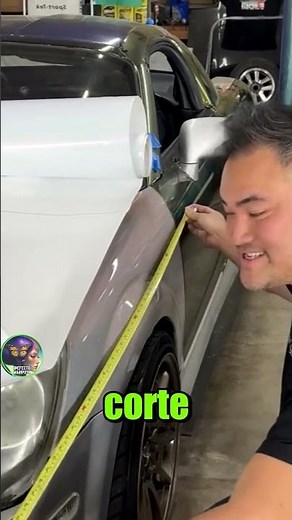 Aplicación de vinilo en autos