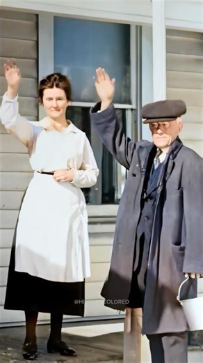 Waving goodbye in 1921 - Restored Footage