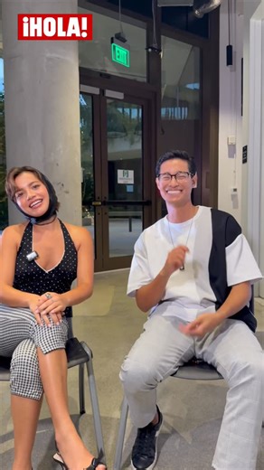 HOLA! USA on Instagram: "Isabela Merced y Tony Succar se unen musicalmente para presentar ‘Apocalispis’, un himno latino que fusiona salsa y pop. Con este tema, los artistas celebran su cultura e identidad. Tuvimos la oportunidad de hablar con ellos tras su paso en Miami y comprobamos que son puro talento peruano."