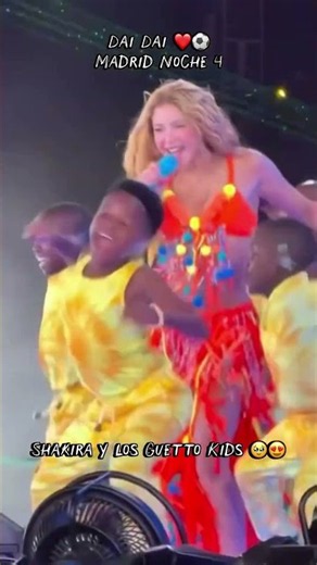 PURE DAI DAI! 💛 Shakira & Ghetto Kids live in Madrid #Shorts #Shakira