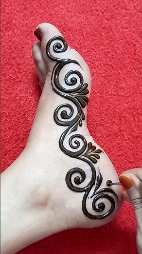 Simple Arabic Henna Design #mehndi #henna #dubai #style #fashion #song #mehandi #farheenscreation