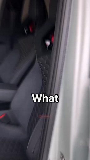 How Do Bucket Seats Actually Work? 😳 | Yuhcars