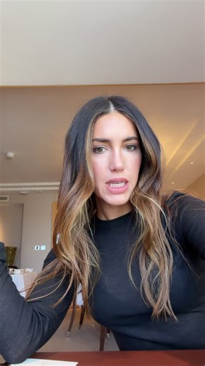 Tinx (@tinx)’s video of Getting Highlights In Brown Hair