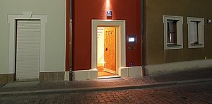 Eh Hausl - The Smallest Hotel in The World