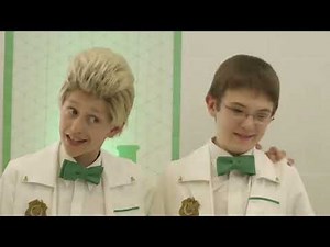 Xavier from Wednesday in Odd Squad (aka Percy Hynes White as Odie)