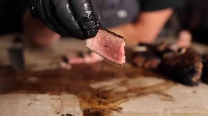 This is how I grilled lamb loin chops on the Weber kettle the American way of BBQ