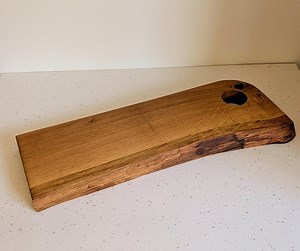 Solid Oak Serving or Chopping Board With Live Edge - Etsy Canada