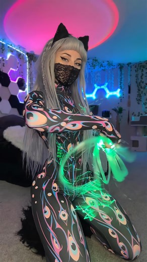 pyro kitten on Instagram: "I crave you 🖤 #flow #flowarts #rave #festival #edm"