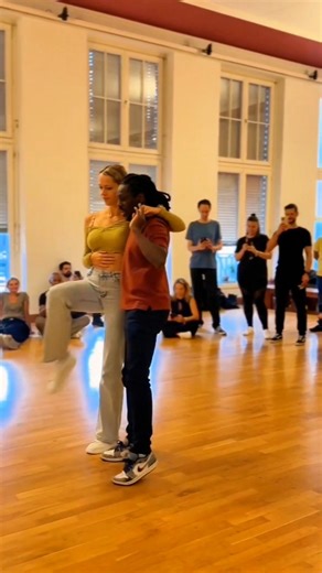 Kizomba Festival Demo in Motion