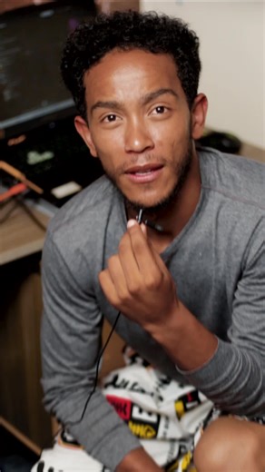 Excuse my sleepy face, video editors heads up. . . . . video editing free course capcut video edit 5 video in 1 clip editing skills video effect clip 60 seconds long video video editor job video edit 4k #videoeditngtutorials #natua_ab #keeptiktok #codefighters #natnael #addisababatiktok🇪🇹 #2apps