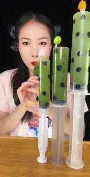 Eat Well, Drink Well, Enjoy a Spring Fling: Elderly Care on Kuaishou