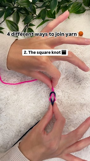 petpet | Full tutorial on my YouTube channel! 💗Which method is your favorite for joining new yarn? The method also really depends on the weight and... | Instagram