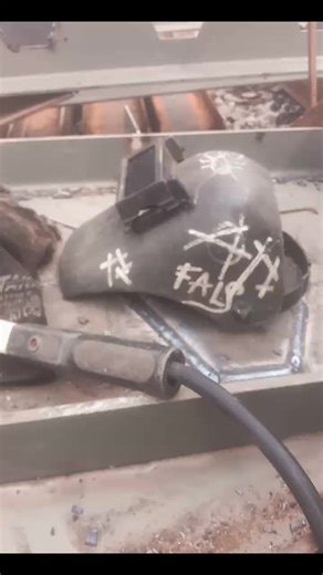 ape fals (@ape.fals)’s videos with suara asli - ape fals