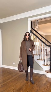 Comment CAPSULE for links to your DM! Day 3 of 10 of Winter Capsule Outfits Wearing all my favorites today: bootcut jeans (super flattering!!), my all-time favorite cashmere sweater, comfortable boots, and a coat. Effortless chic look perfect for the office or errands. #OOTD #CapsuleWardrobe • Comment CAPSULE for links to your DM! • Links saved under WINTER CAPSULE highlight • Be sure to ‘Accept my message request’ under your DM requests! • Outfits more linked on LTK (search stilebymariana and f