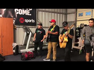 Roberts Face when he gets surprised at the gym with music guests