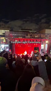 Yorkville Light Ceremony: A Christmas Spectacle