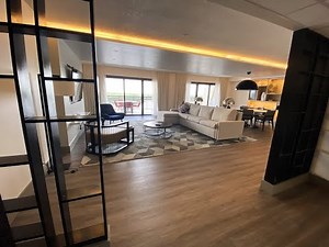 Tour Disney's Contemporary Resort Bay Lake View One-bedroom Suite