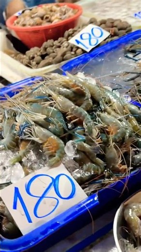 Seafood at Khlong Toei Market
