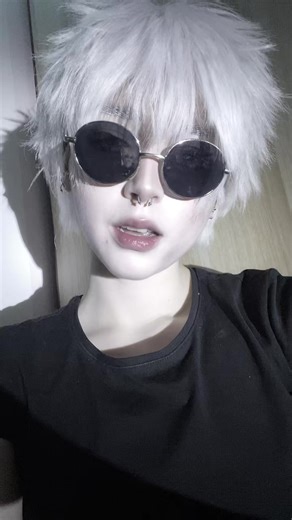 Gojo Satoru Cosplay Showcase from Jujutsu Kaisen