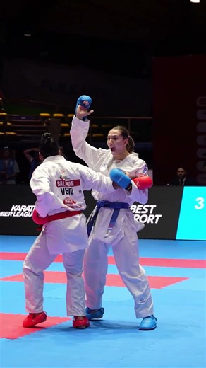 The stadium felt the rush inside Palapellicone in Rome as Yorgelis Salazar 🇻🇪 and Cylia Ouikene🇩