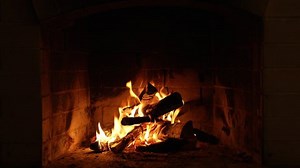 Cozy Relaxing Fireplace Tv Screen Saver Stock Footage Video (100% Royalty-free) 1089439549 | Shutterstock