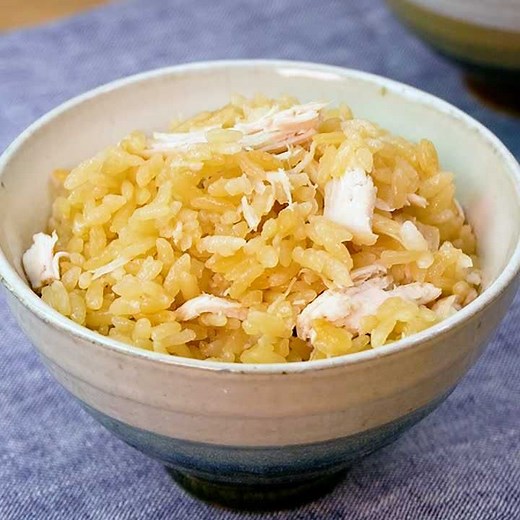 しょうが香る♪ 丸ごと鶏肉の炊き込みご飯のレシピ動画・作り方 | デリッシュキッチン