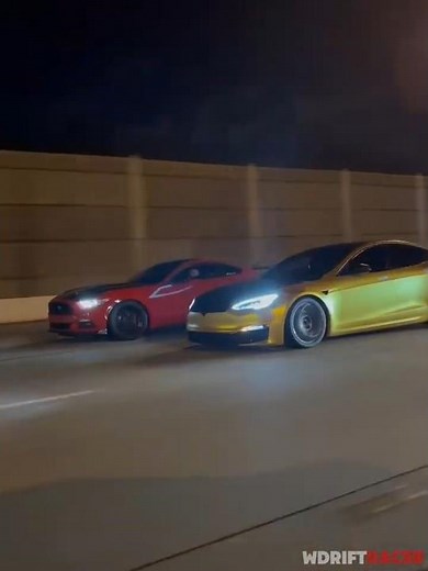 POV: Tesla vs Mustang – Electric Power vs American Muscle! 🏎️🔥