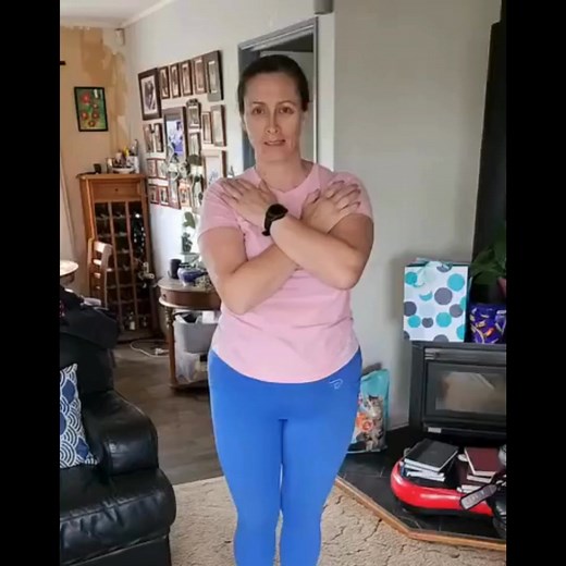 Balance issues aren’t just a “leg problem.” They often start in the pelvis, the body’s control tower for stability. Supacore’s patented CORETECH® leggings provide targeted pelvic and deep-core support that helps your body stay centred during walking, standing, and day-to-day movement. The integrated sacroiliac support band mimics an SIJ belt (without the bulk), giving you a more stable base to move from. Medical-grade compression maps across the hips, glutes, and adductors to assist propriocepti