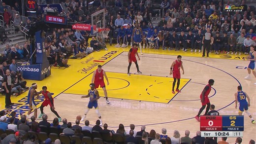 A bigtime dunk by Jimmy Butler!