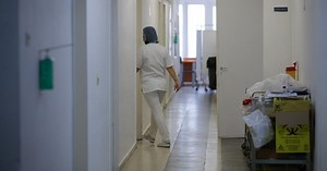 GHID: Cum îşi pot plăti contribuţia la sănătate cei care au rămas fără asigurare de la 1 septembrie