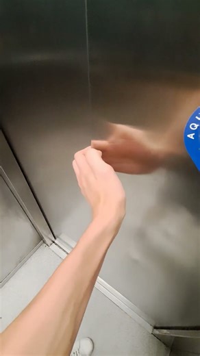 EU Door Trick on an Orona Elevator #orona #elevator #ascensor