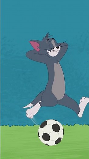 Tom & Jerry Football | Tom and Jerry | Watch more on Boomerang #shorts