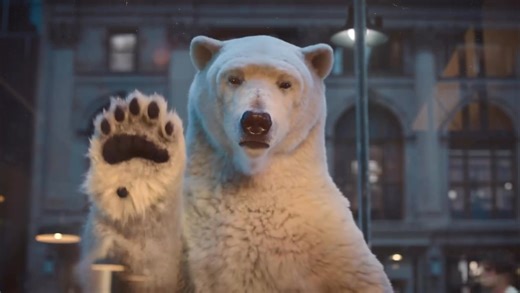 A Cheating Polar Bear Reignites the Cola Wars! Pepsi brings the rivalry to the Super Bowl with a twist: a polar bear chooses Pepsi Zero Sugar in a blind taste test, reviving the iconic Pepsi Challenge. Directed by Academy Award-winning filmmaker Taika Waititi, the campaign blends humor, pop-culture, and real taste-preference insight while extending across social, experiential, and out-of-home channels to reinforce Pepsi’s challenger identity. Agency : BBDO Group #colawars #iconicads #e4m | excha