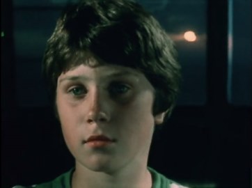 Mississippi River Water Transportation: Barges, Towboats & Recreational Activities