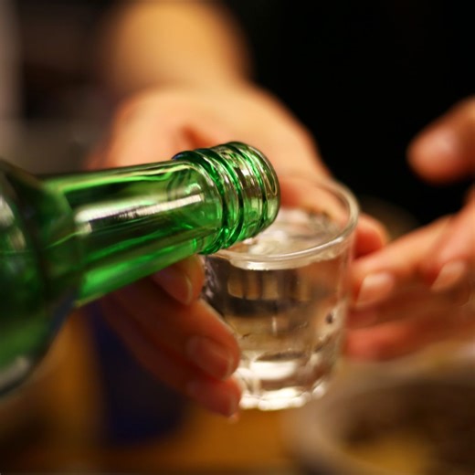 How to properly drink soju like the Koreans do, for your next night out