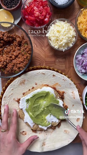 Taco Crunchwrap Supreme Recipe: Easy Homemade Guide