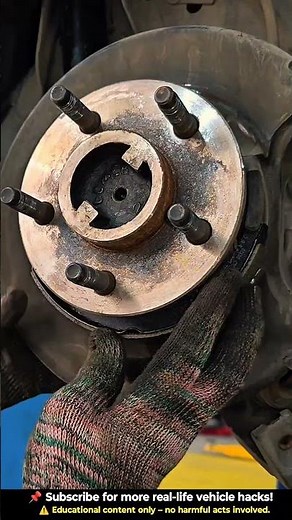 Ford Marquis Parking Brake Shoe Replacement 🔧 | Fix Hand Brake Noise & Lock Issue!