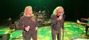 Vera is megérkezett. | Horváth Charlie hivatalos oldala