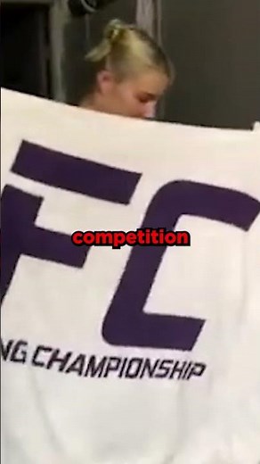 UFC star women dropped towel during weigh-in😱