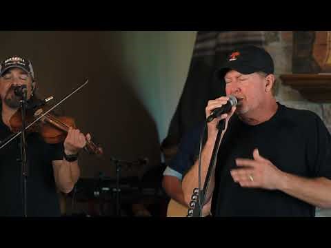 Tracy Lawrence - Sticks and Stones (The Man Cave Sessions)