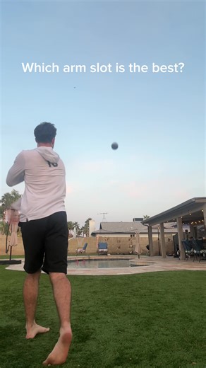 Choosing the Best Quarterback Throwing Style