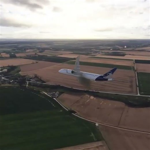 Flight training moment: Expect 9,000 feet #flightsimulator #pilot #msfs