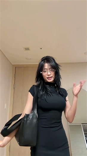 #BABYMONSTER #베이비몬스터 #AHYEON #SUGARHONEYICETEA #shorts 4k aI UPSCALE