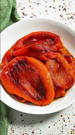 The easiest way to roast red peppers (No mess!)