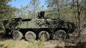 Portugal was the first country to buy Pandur II. The first 41 Pandur II were manufactured in Austria, the further 219 are being manufactured by Fabrequipa in Portugal. The Pandur II for the Portuguese Army is fitted with Steyr add-on armour that provides Level 4 protection according to STANAG 4569. The Pandur II for the marines are equipped with Level 3 armour and have a cargo ramp instead of the original doors. Read more https://wp.me/p3avY4-1WZ | Military Leak