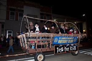 Electric Christmas Parade Entry Forms Due Friday, November 1
