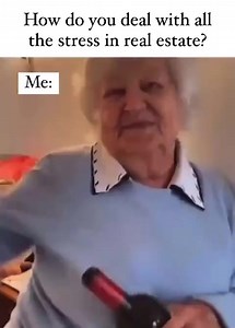 If Drake’s champagne papí start calling me Chardonnay mammí💁🏼‍♀️ Who else def cracked open a bottle this three day weekend and was dreading coming back to work this week… maybe even a couple bottles? lol 🍾 Comment below what you did with your fam this weekend 🥰 I sat on the couch and watched House of the Dragon with my two daughters all day, went to breakfast and lunch, and even took the dogs for a walk 💁🏼‍♀️ #realestate #realtor #realestatehumor #realtorhumor #lenders #funny #meme #realto